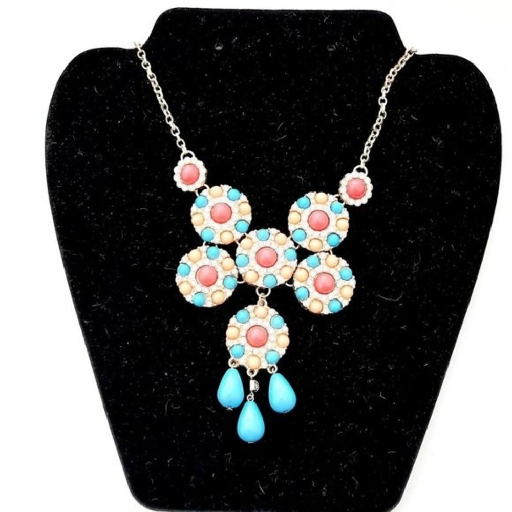 Vintage Bib necklace, orange blend pink with clear crystal accents on gold tone